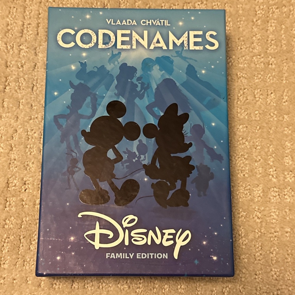 Codenames Disney Family Edition COMPLETE Czech Games Edition 2017 Clues Cards
